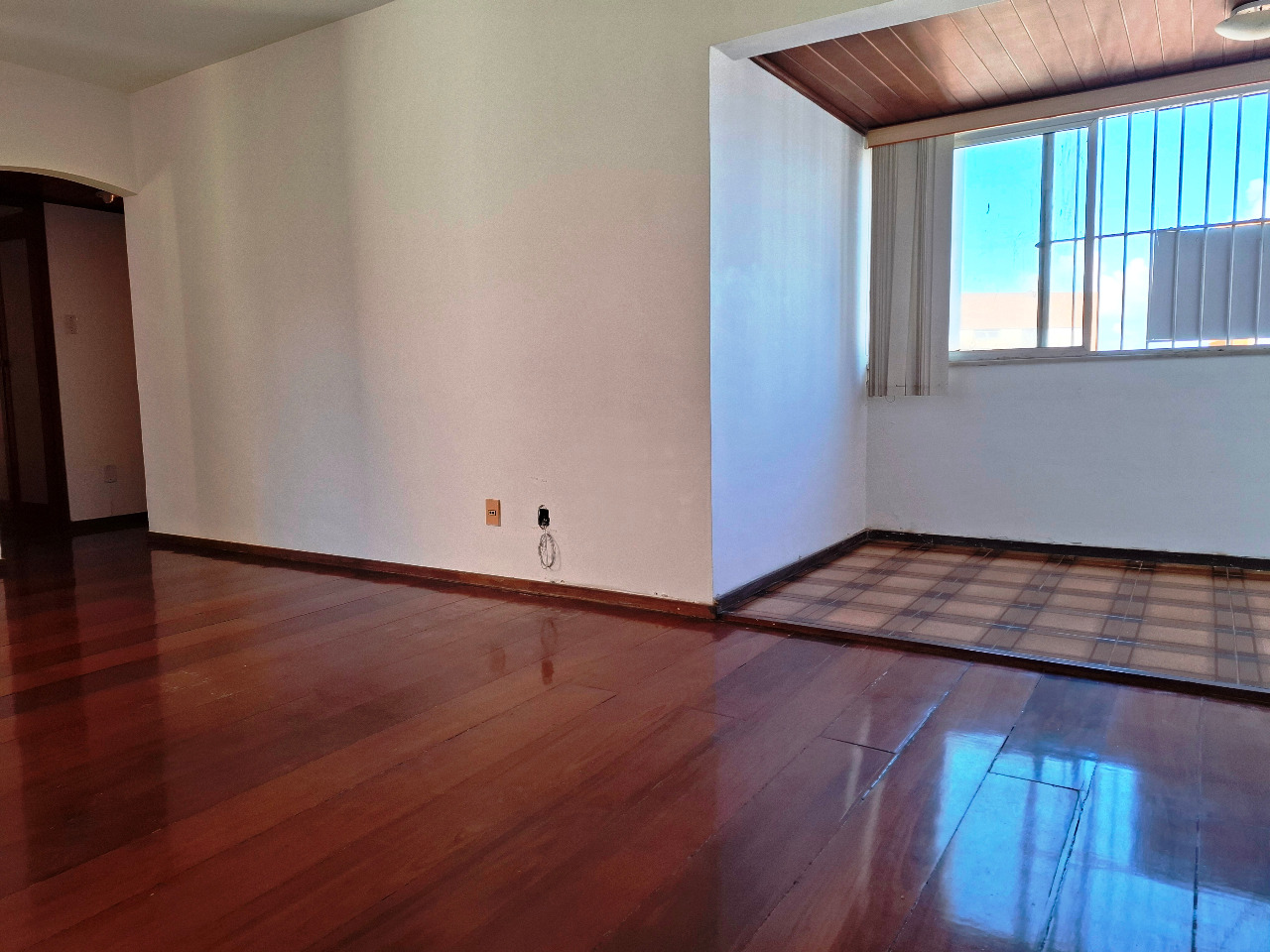 Apartamento à venda com 3 quartos, 120m² - Foto 5