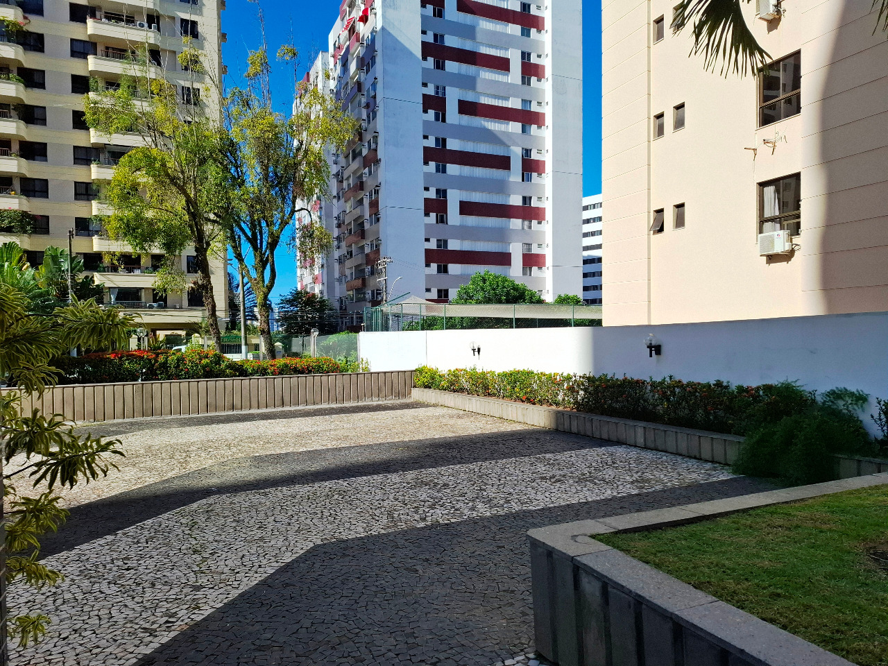 Apartamento à venda com 3 quartos, 120m² - Foto 5