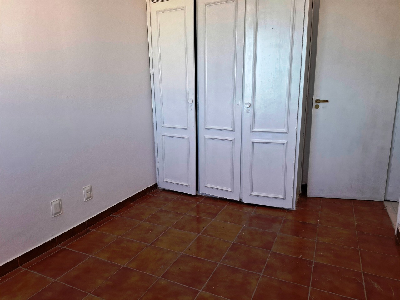 Apartamento à venda com 2 quartos, 80m² - Foto 8