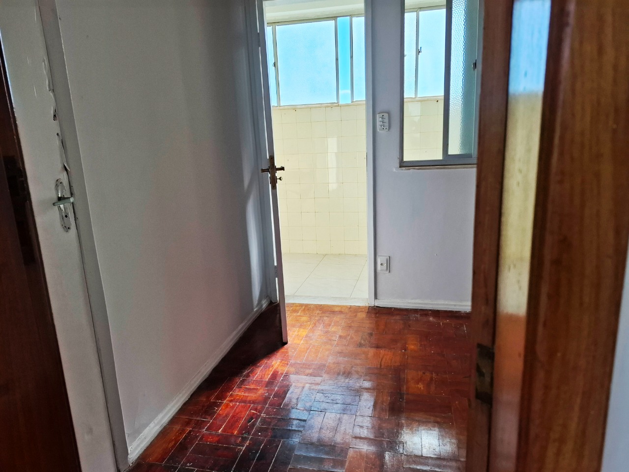 Apartamento à venda com 2 quartos, 80m² - Foto 12