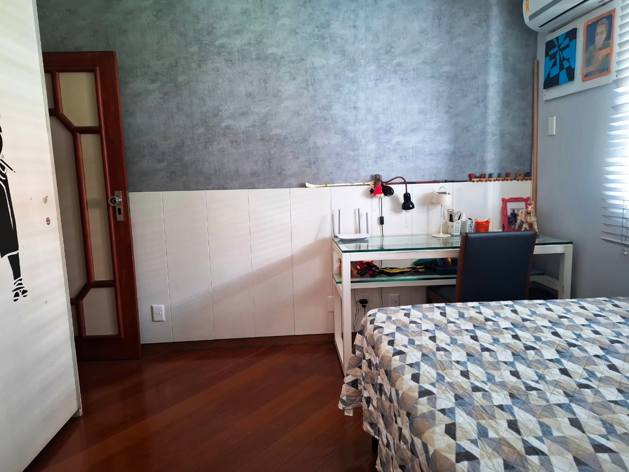 Apartamento à venda com 4 quartos, 150m² - Foto 17