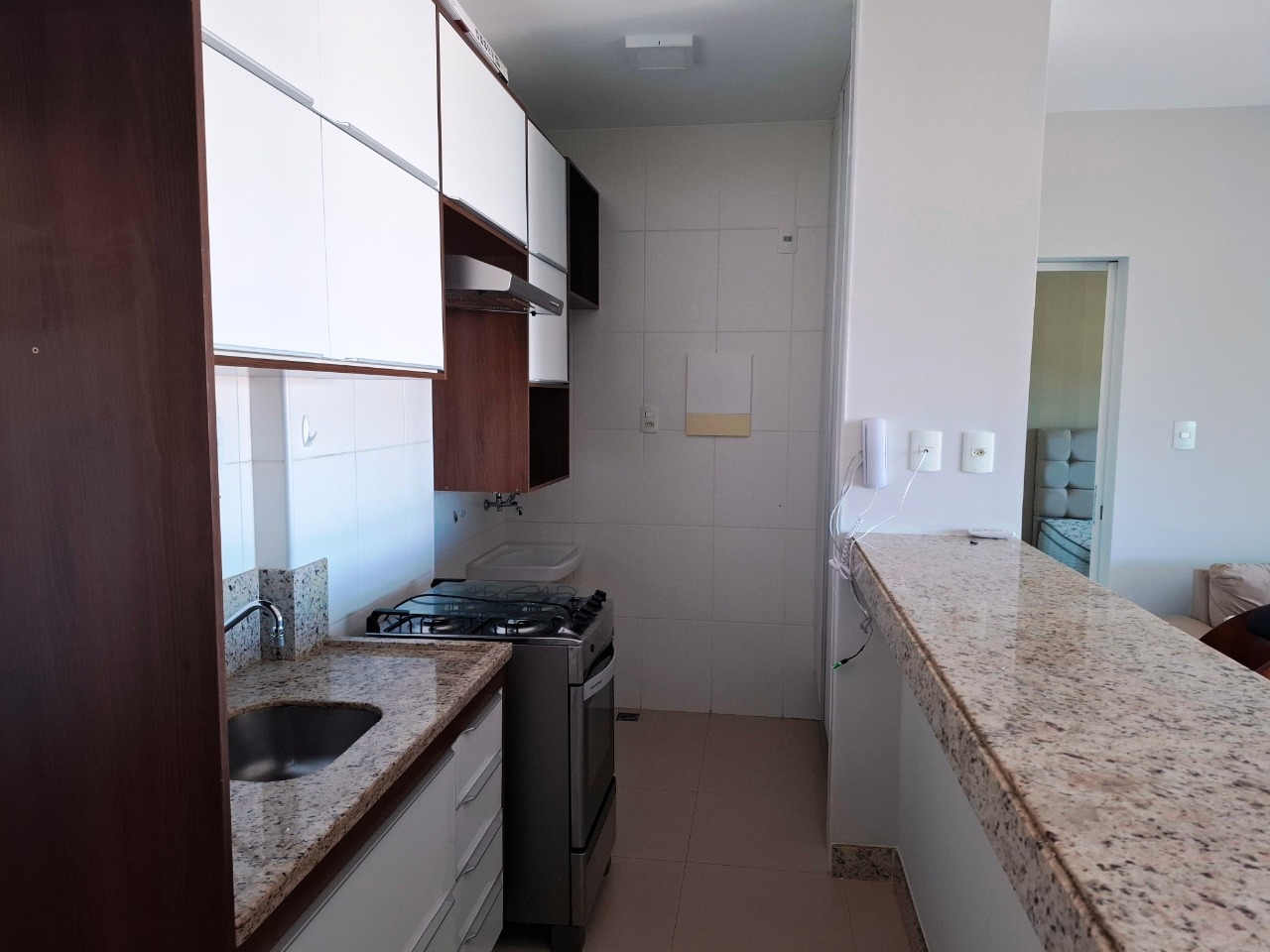 Apartamento para alugar com 1 quarto, 62m² - Foto 12