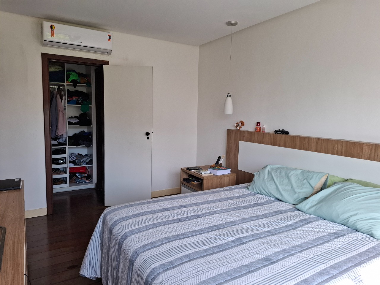 Apartamento à venda com 4 quartos, 150m² - Foto 14