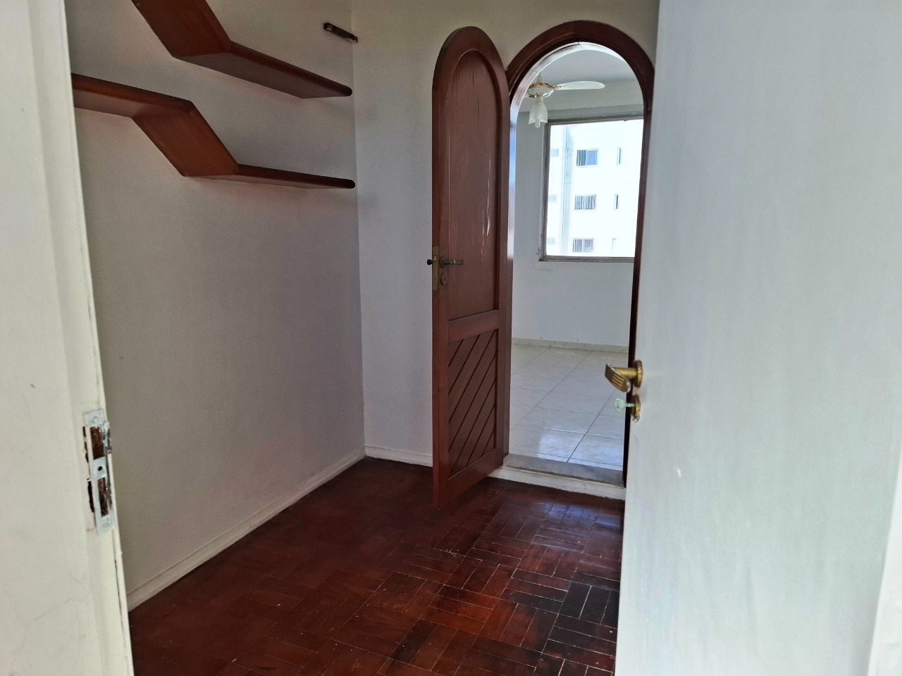 Apartamento à venda com 2 quartos, 80m² - Foto 11