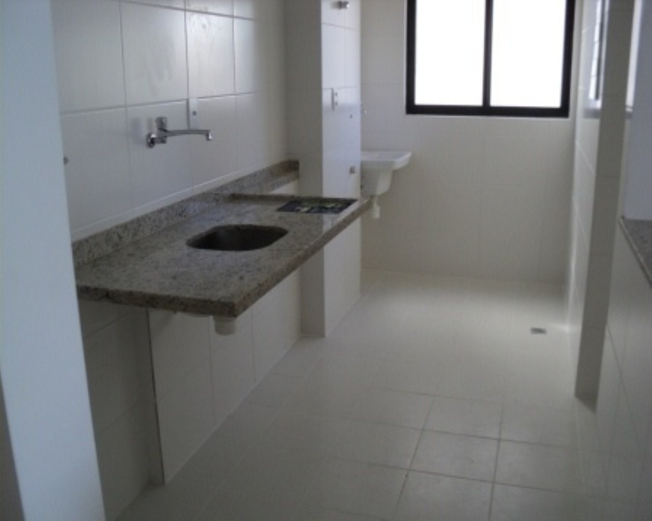 Apartamento para alugar com 1 quarto, 48m² - Foto 14