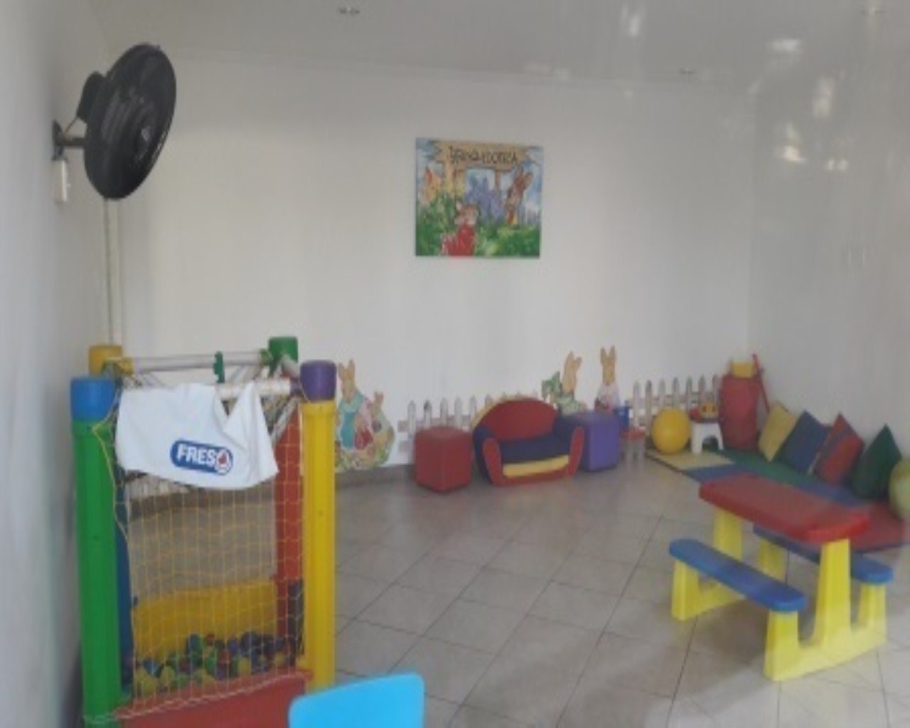 Apartamento para alugar com 2 quartos, 68m² - Foto 4