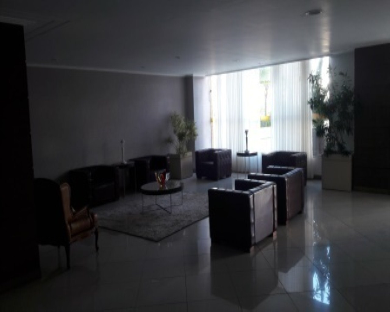 Apartamento para alugar com 2 quartos, 68m² - Foto 5