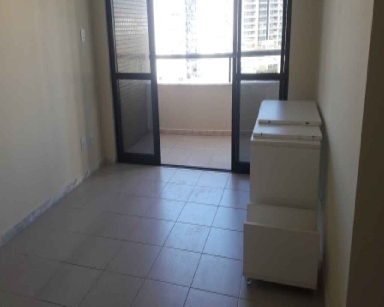 Apartamento para alugar com 2 quartos, 68m² - Foto 10