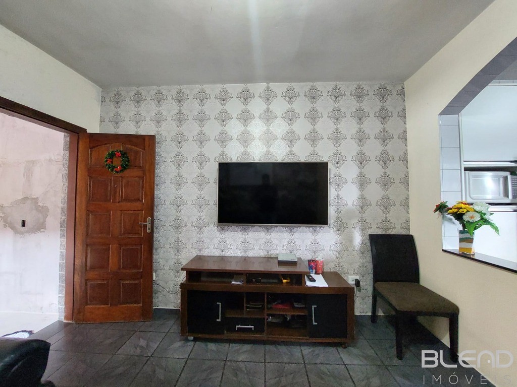 Casa à venda com 5 quartos, 158m² - Foto 5