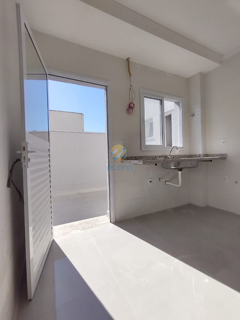 Apartamento à venda com 2 quartos, 68m² - Foto 19