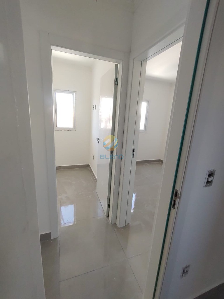 Apartamento à venda com 2 quartos, 68m² - Foto 9