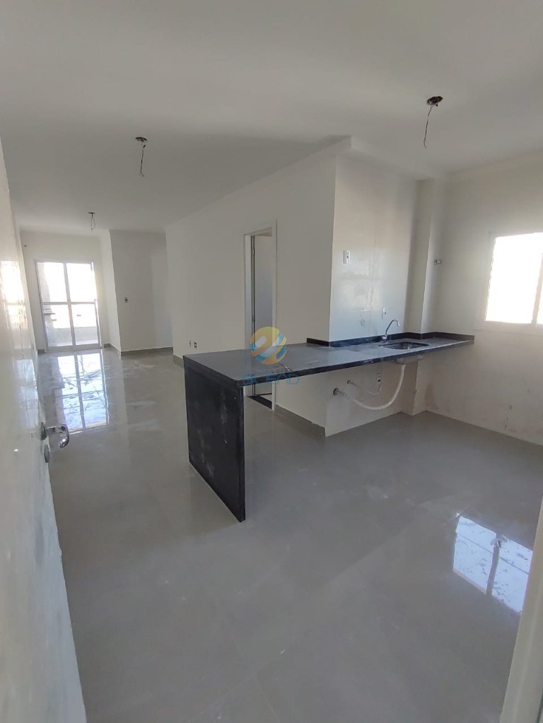 Apartamento à venda com 2 quartos, 68m² - Foto 1