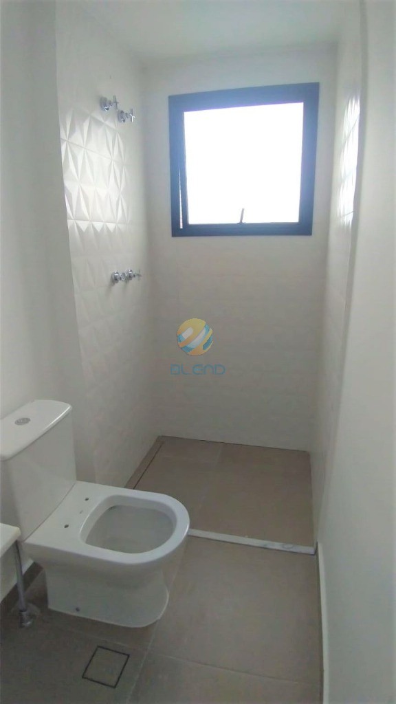 Apartamento à venda com 3 quartos, 162m² - Foto 8