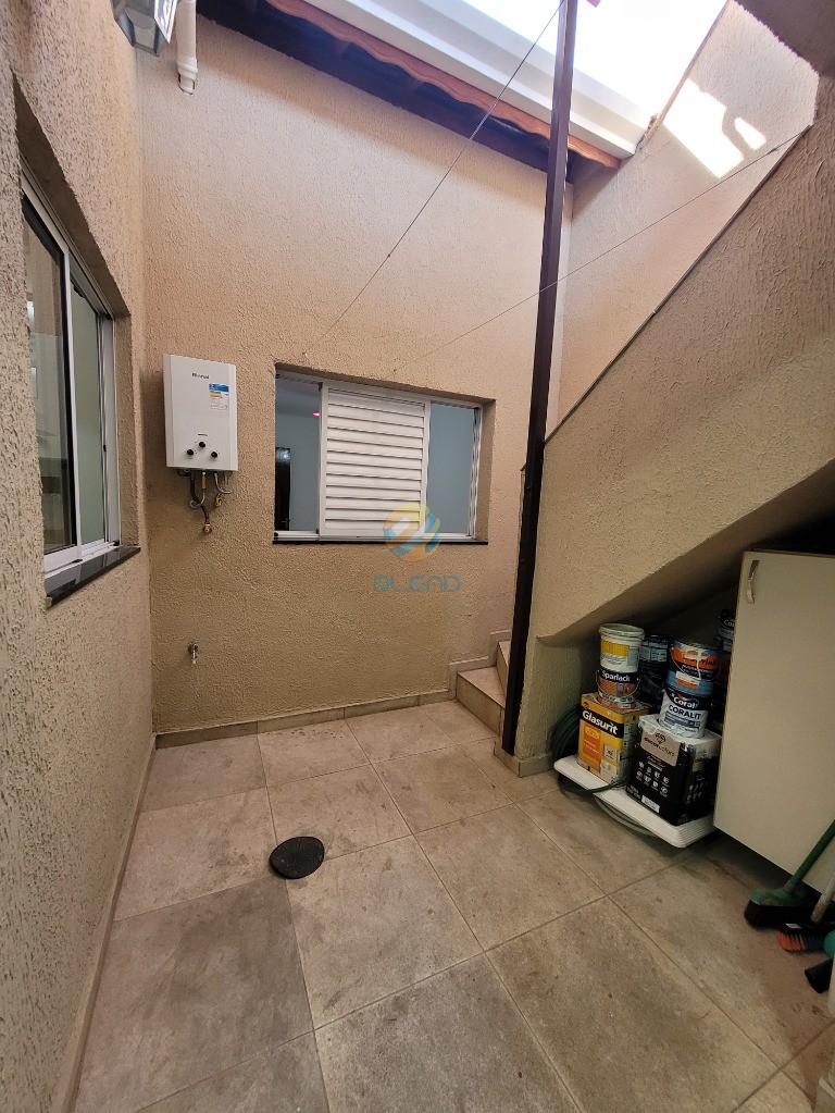 Casa à venda com 3 quartos, 120m² - Foto 10