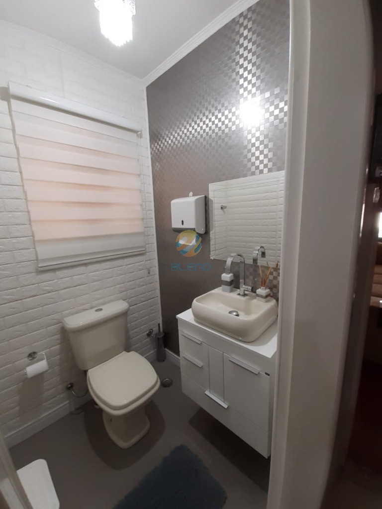 Casa Comercial à venda com 3 quartos, 270m² - Foto 5