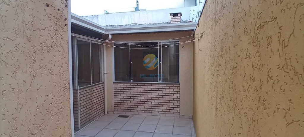 Casa Comercial à venda com 3 quartos, 270m² - Foto 14