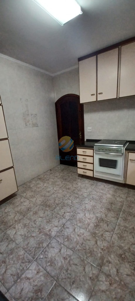 Sobrado à venda com 3 quartos, 274m² - Foto 10