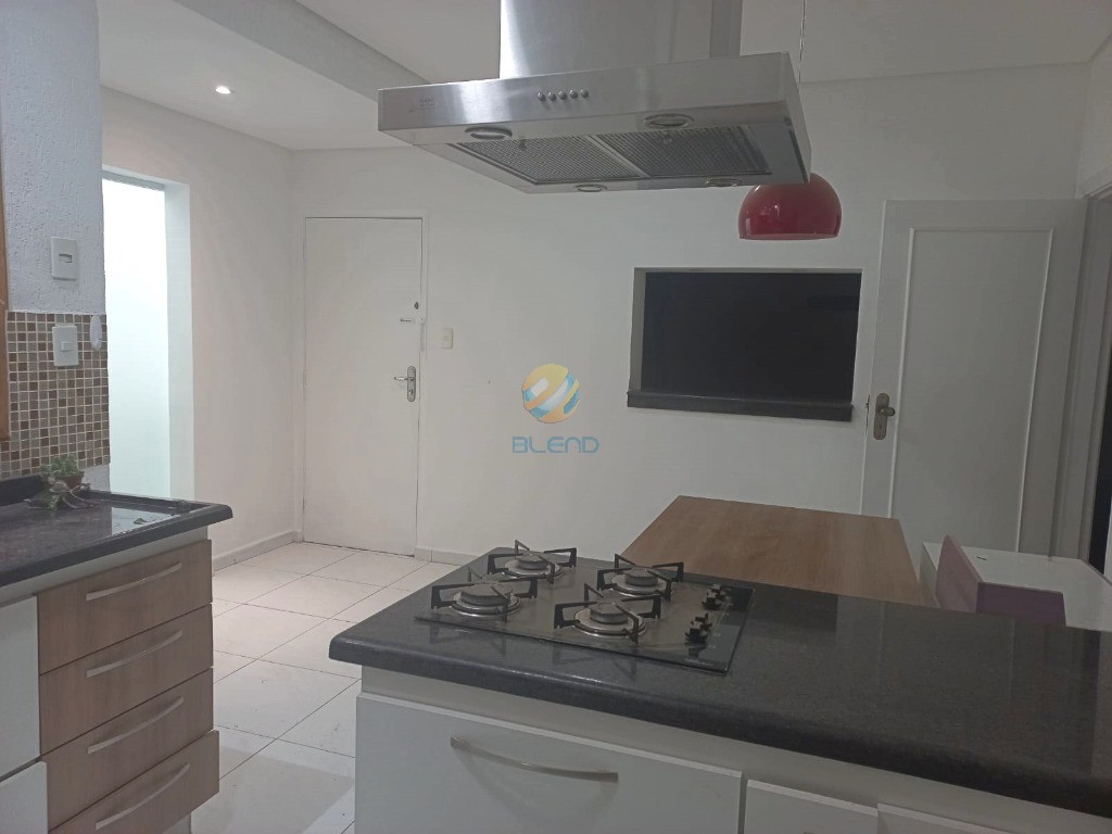 Apartamento à venda com 3 quartos, 170m² - Foto 2