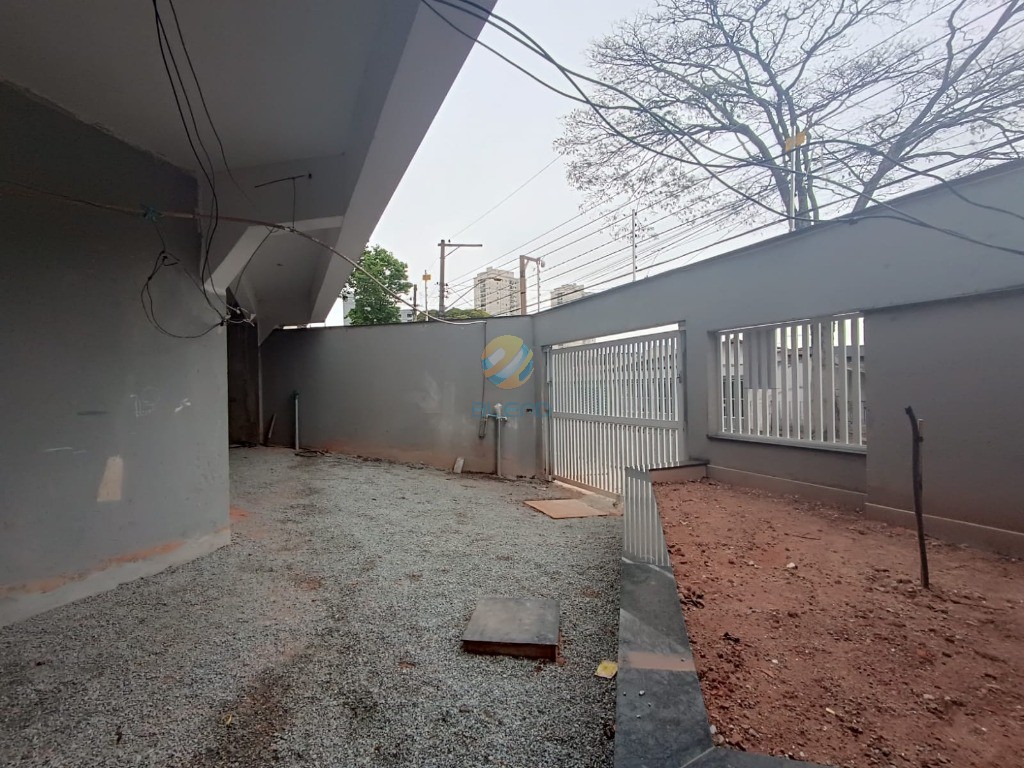 Sobrado à venda com 3 quartos, 143m² - Foto 2