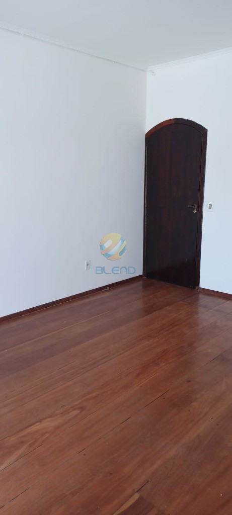 Sobrado à venda com 3 quartos, 274m² - Foto 53