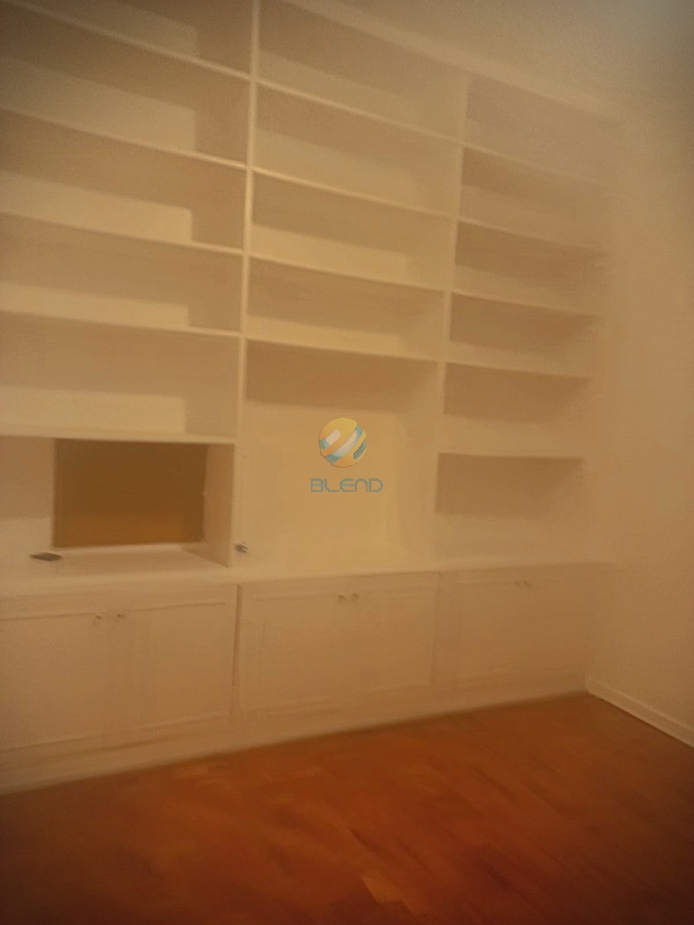 Apartamento à venda com 3 quartos, 170m² - Foto 17