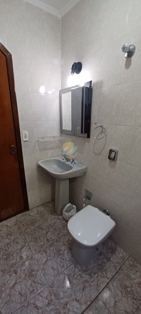 Sobrado à venda com 3 quartos, 274m² - Foto 17