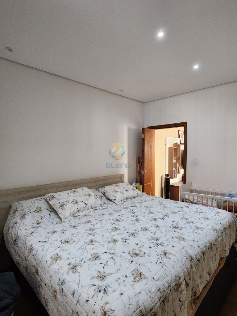 Sobrado à venda com 2 quartos, 110m² - Foto 13