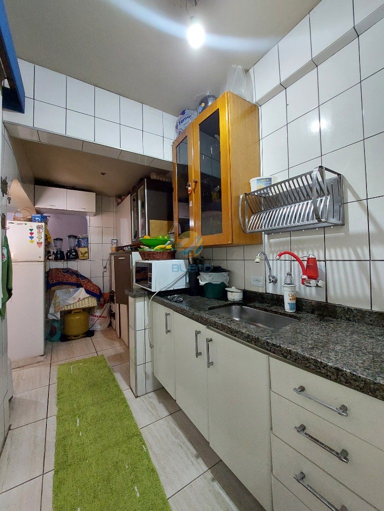 Casa à venda com 2 quartos, 47m² - Foto 11