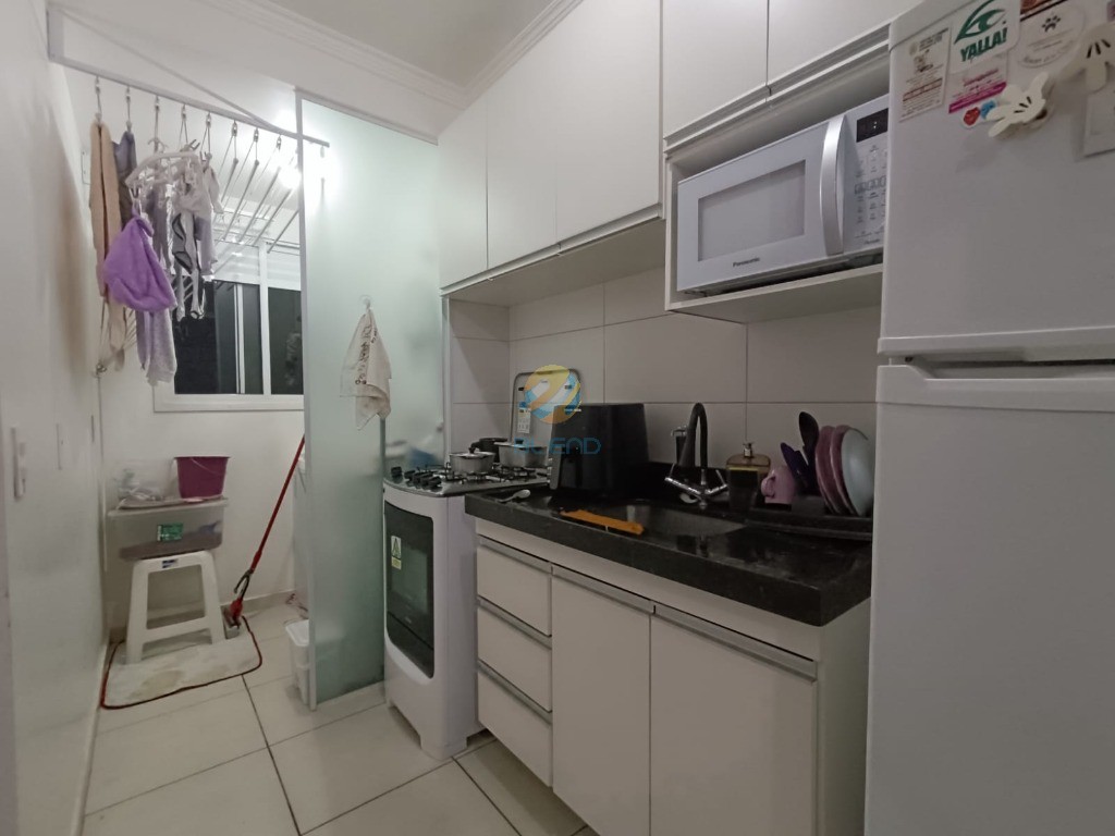 Apartamento à venda com 2 quartos, 48m² - Foto 3