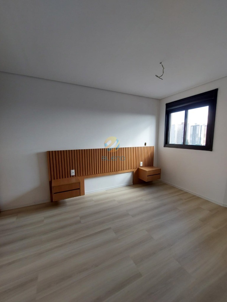 Apartamento à venda com 3 quartos, 90m² - Foto 11