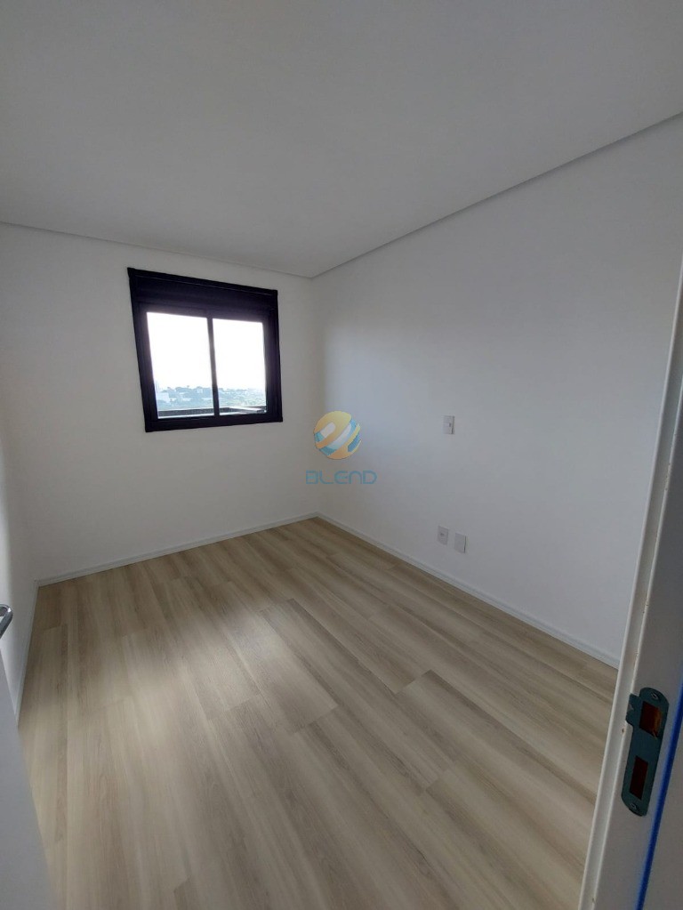 Apartamento à venda com 3 quartos, 90m² - Foto 18