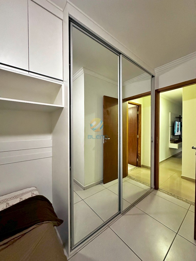 Apartamento à venda com 2 quartos, 56m² - Foto 15