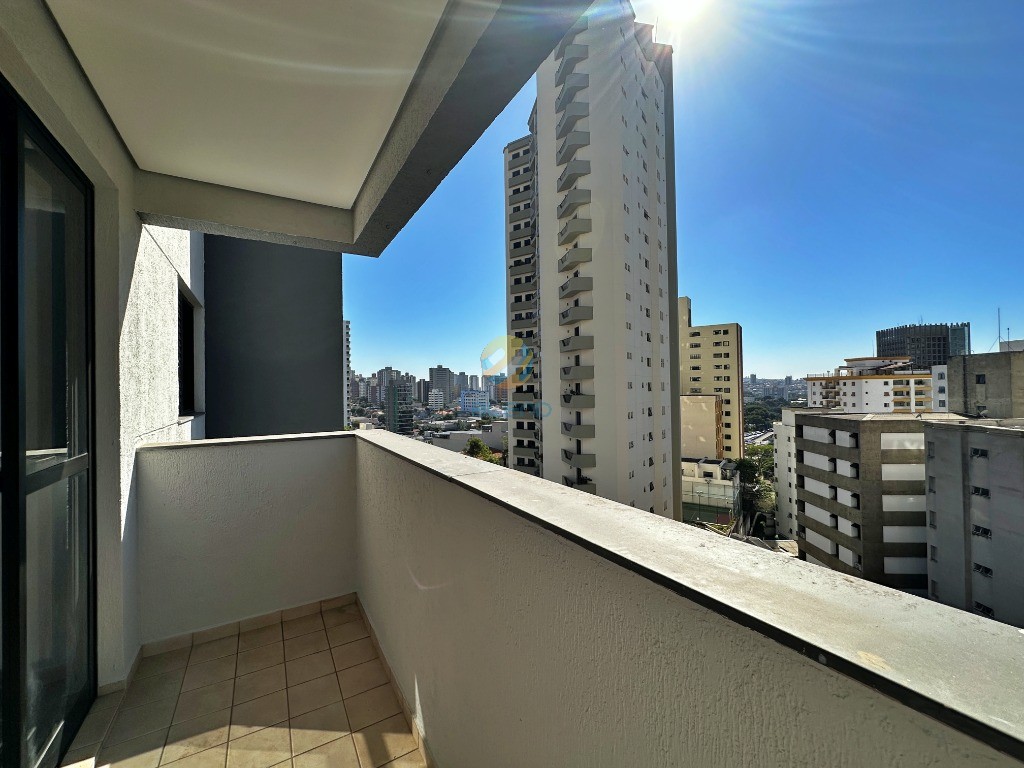 Apartamento para alugar com 3 quartos, 102m² - Foto 4