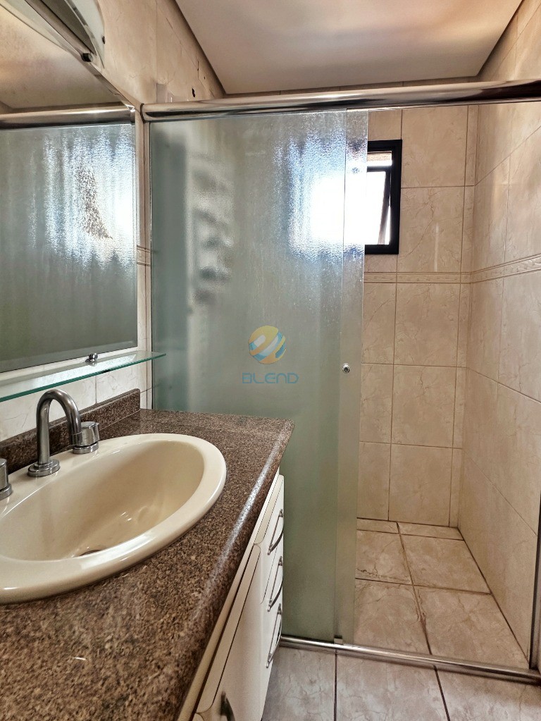 Apartamento para alugar com 3 quartos, 102m² - Foto 31