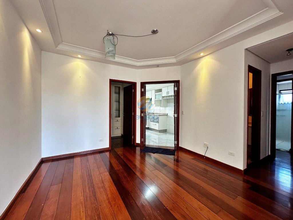 Apartamento para alugar com 3 quartos, 102m² - Foto 15