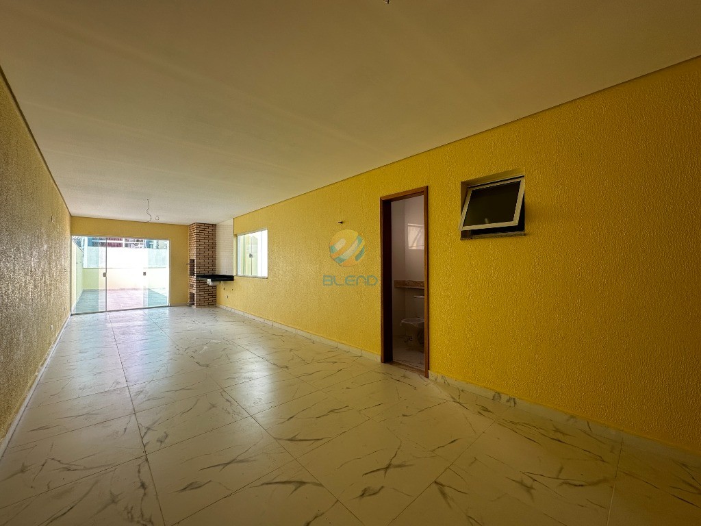 Cobertura à venda com 3 quartos, 150m² - Foto 2