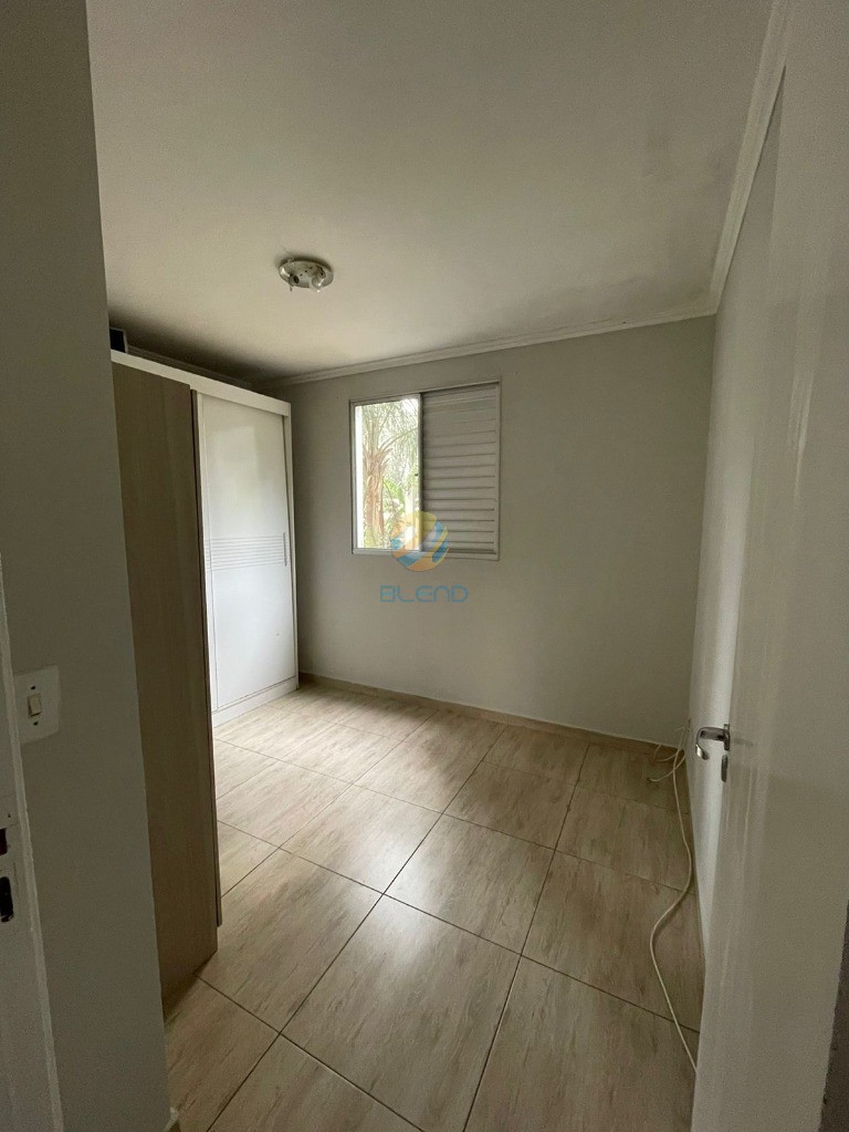 Apartamento à venda com 2 quartos, 45m² - Foto 5