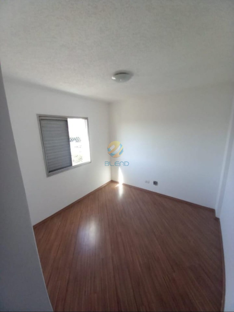 Apartamento à venda com 2 quartos, 70m² - Foto 8