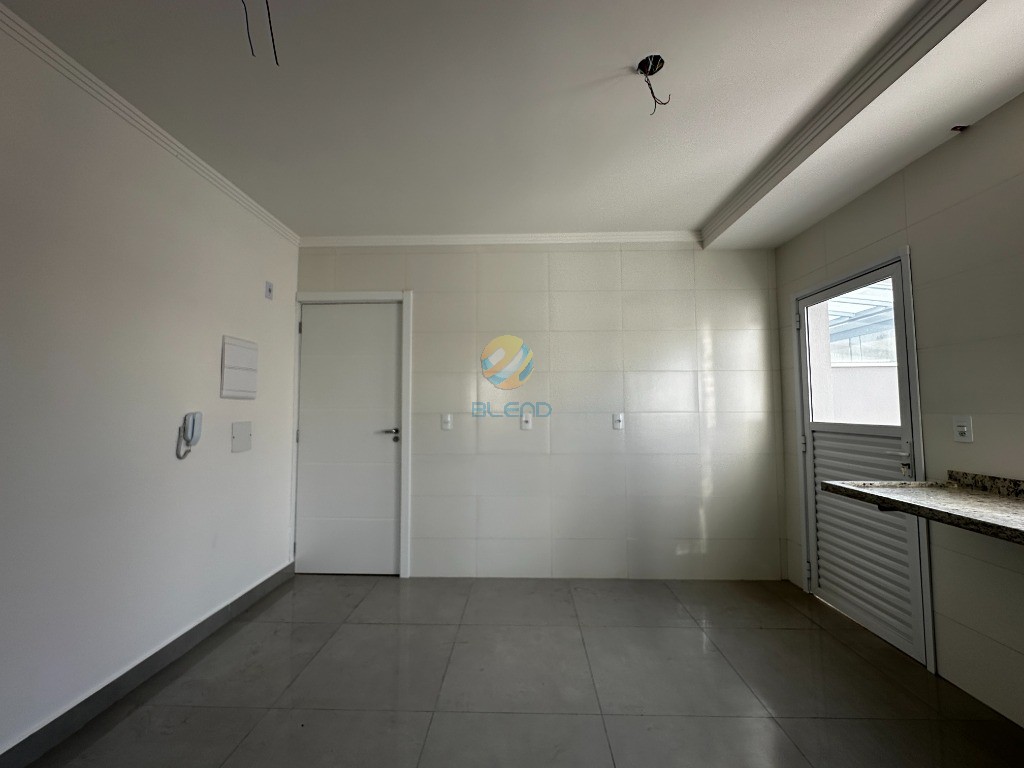 Apartamento à venda com 2 quartos, 70m² - Foto 20