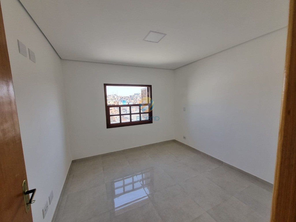 Casa à venda com 3 quartos, 270m² - Foto 13