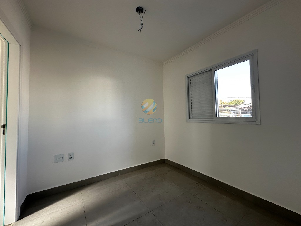 Apartamento à venda com 2 quartos, 70m² - Foto 18