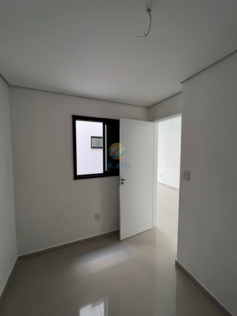 Apartamento à venda com 2 quartos, 60m² - Foto 20