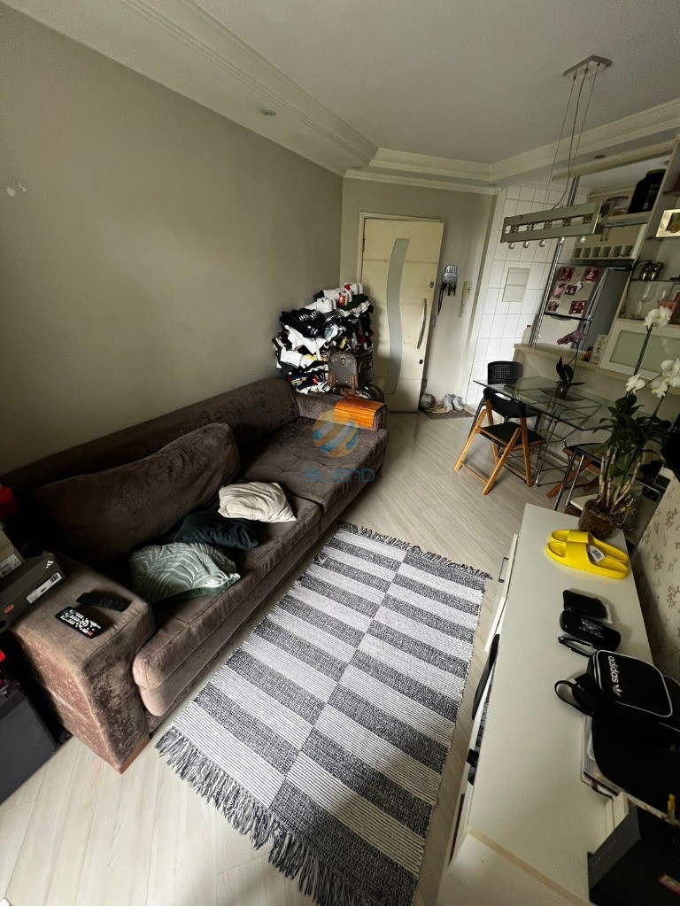 Apartamento à venda com 2 quartos, 50m² - Foto 9