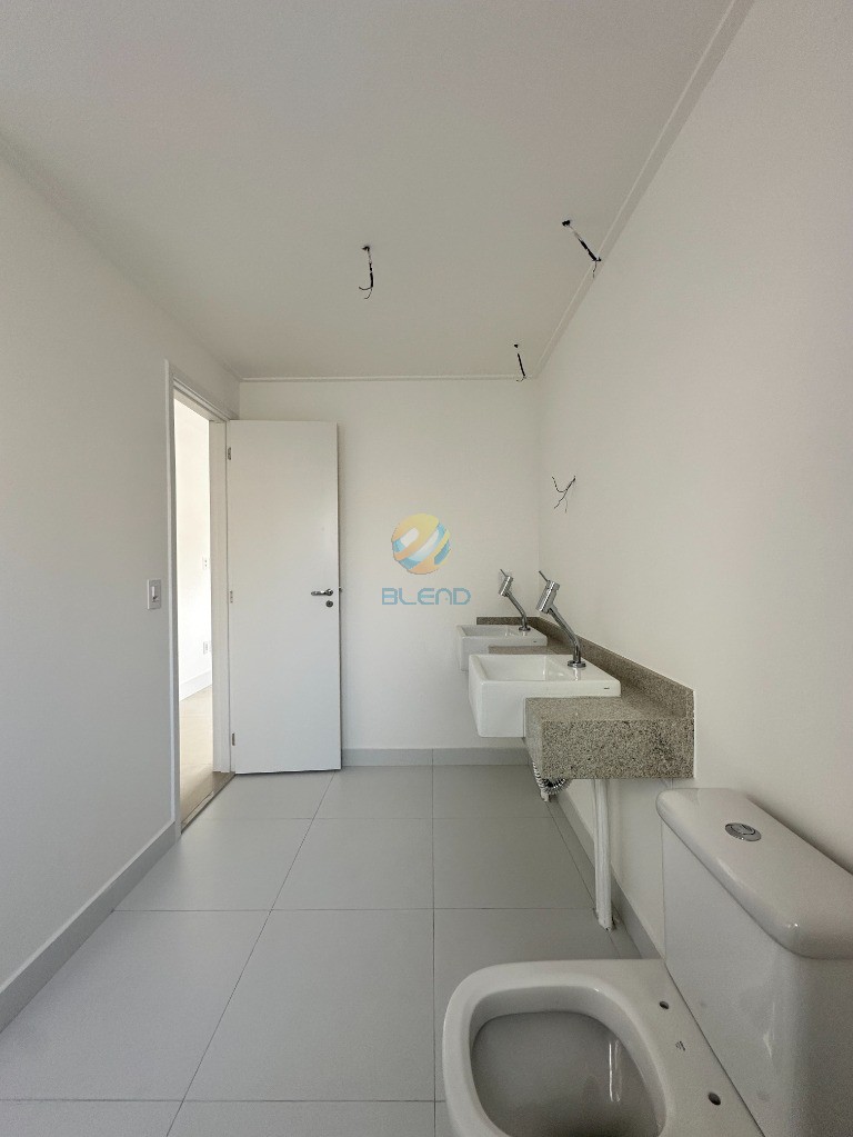 Apartamento à venda com 3 quartos, 190m² - Foto 21