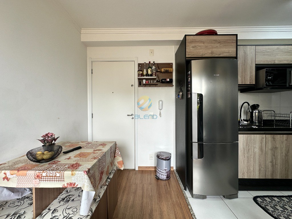 Apartamento à venda com 2 quartos, 34m² - Foto 3