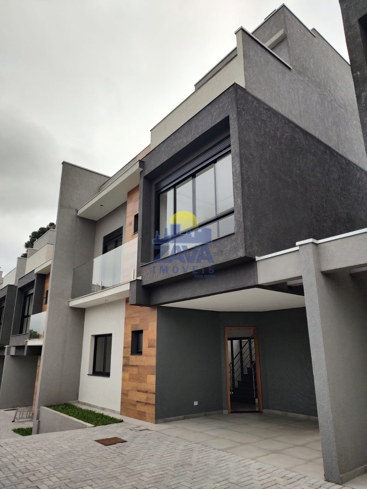 Sobrado à venda com 3 quartos, 150m² - Foto 2