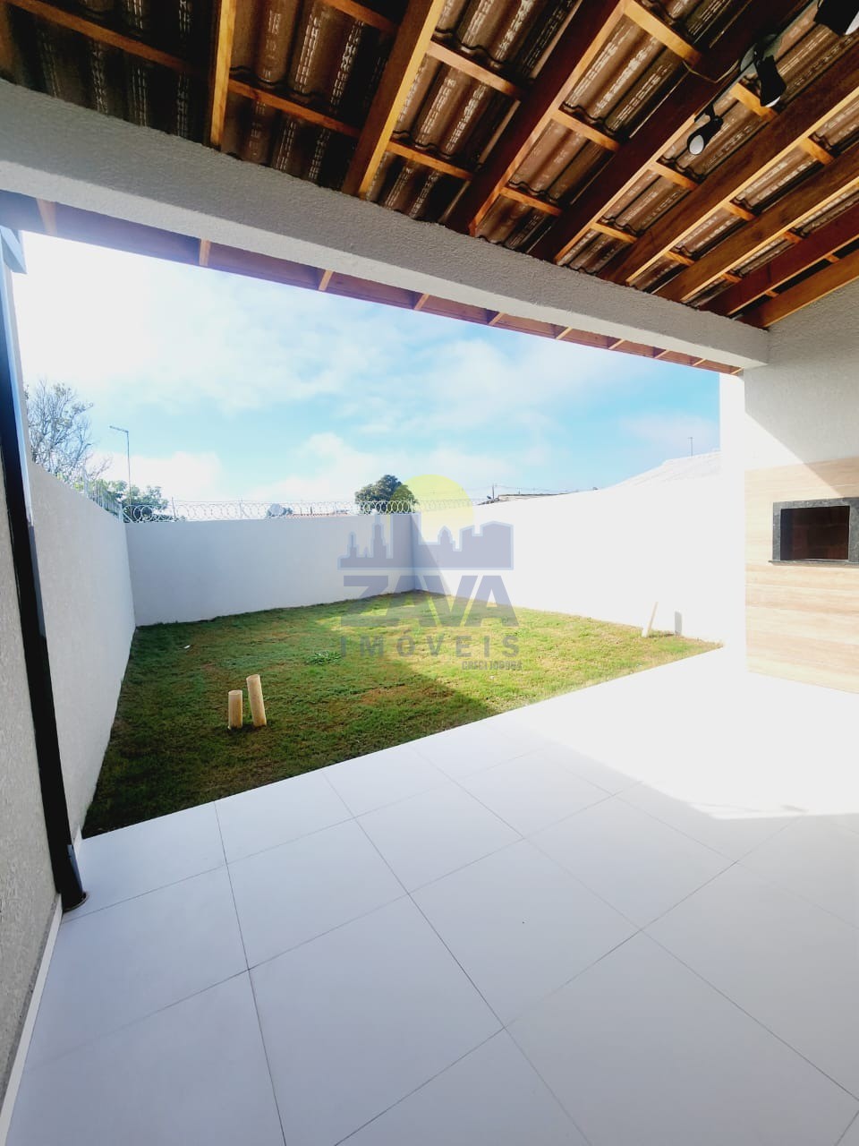 Casa à venda com 3 quartos, 90m² - Foto 12