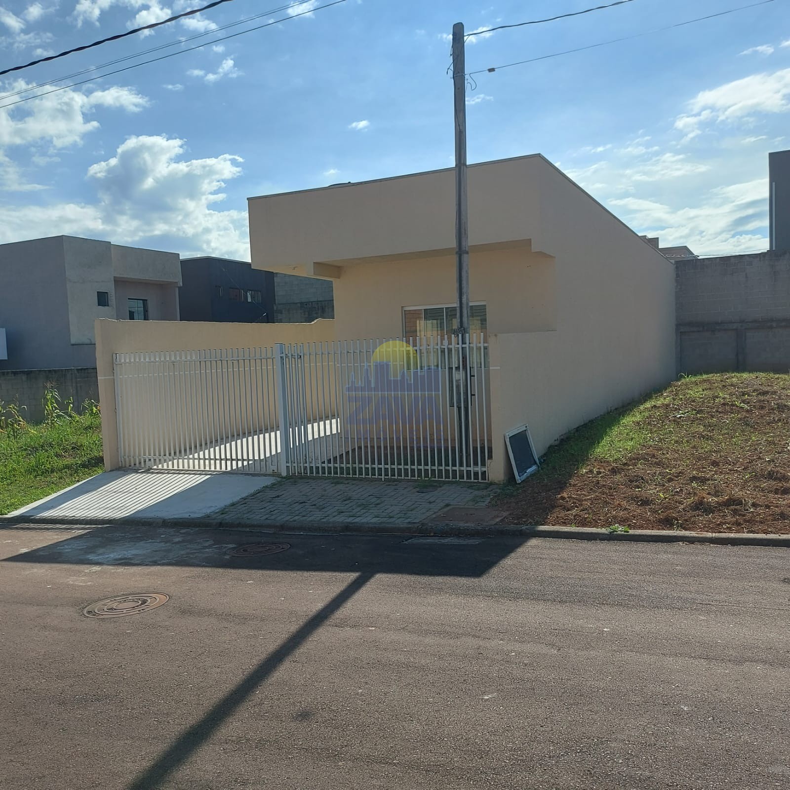 Casa à venda com 3 quartos, 71m² - Foto 5