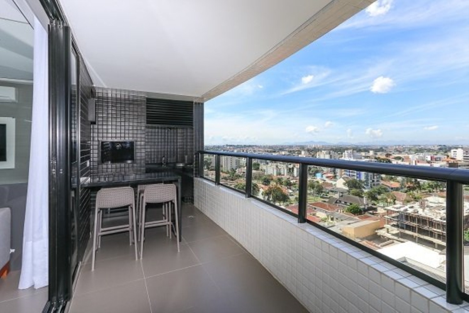 Apartamento à venda com 3 quartos, 110m² - Foto 10