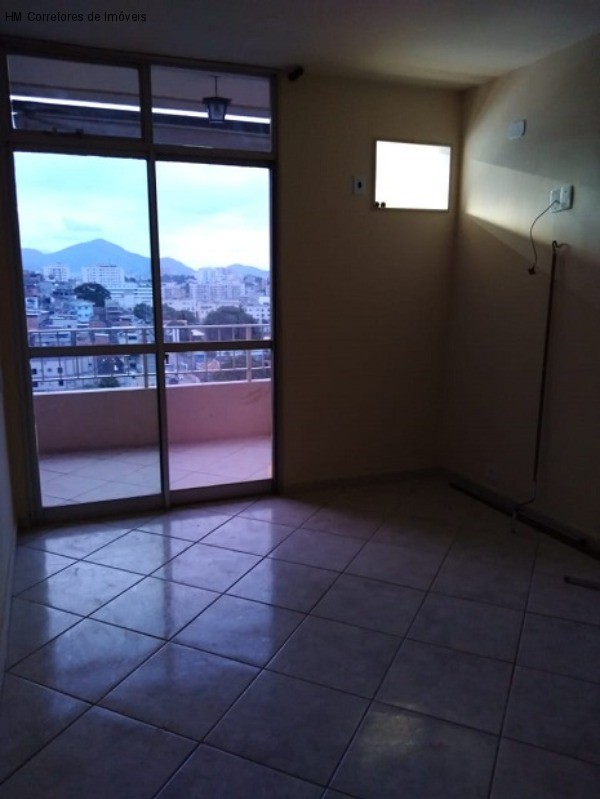 Apartamento à venda com 2 quartos, 83m² - Foto 6